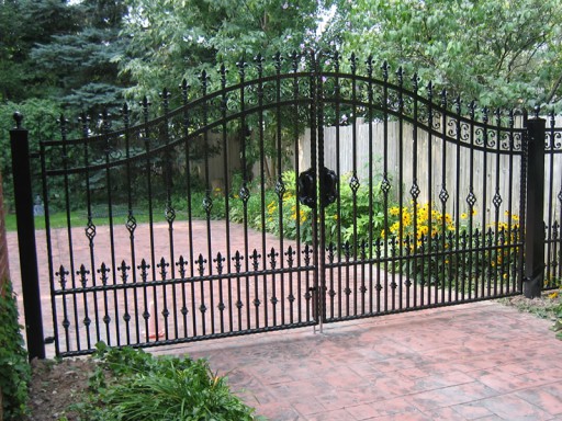 gates-driveway